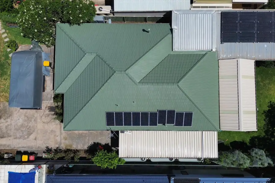What are the signs that a roof can probably be repaired